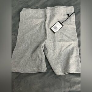 Size XL/XXL Btl Bnwt Starting Bid $10